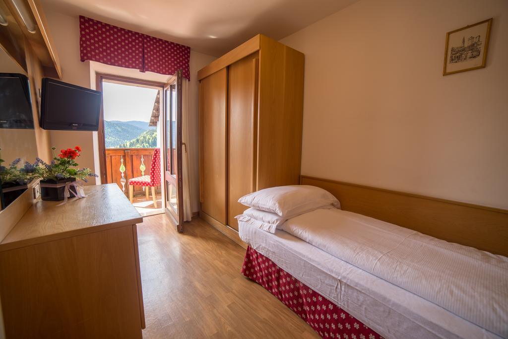 Hotel Due Spade Folgaria Εξωτερικό φωτογραφία